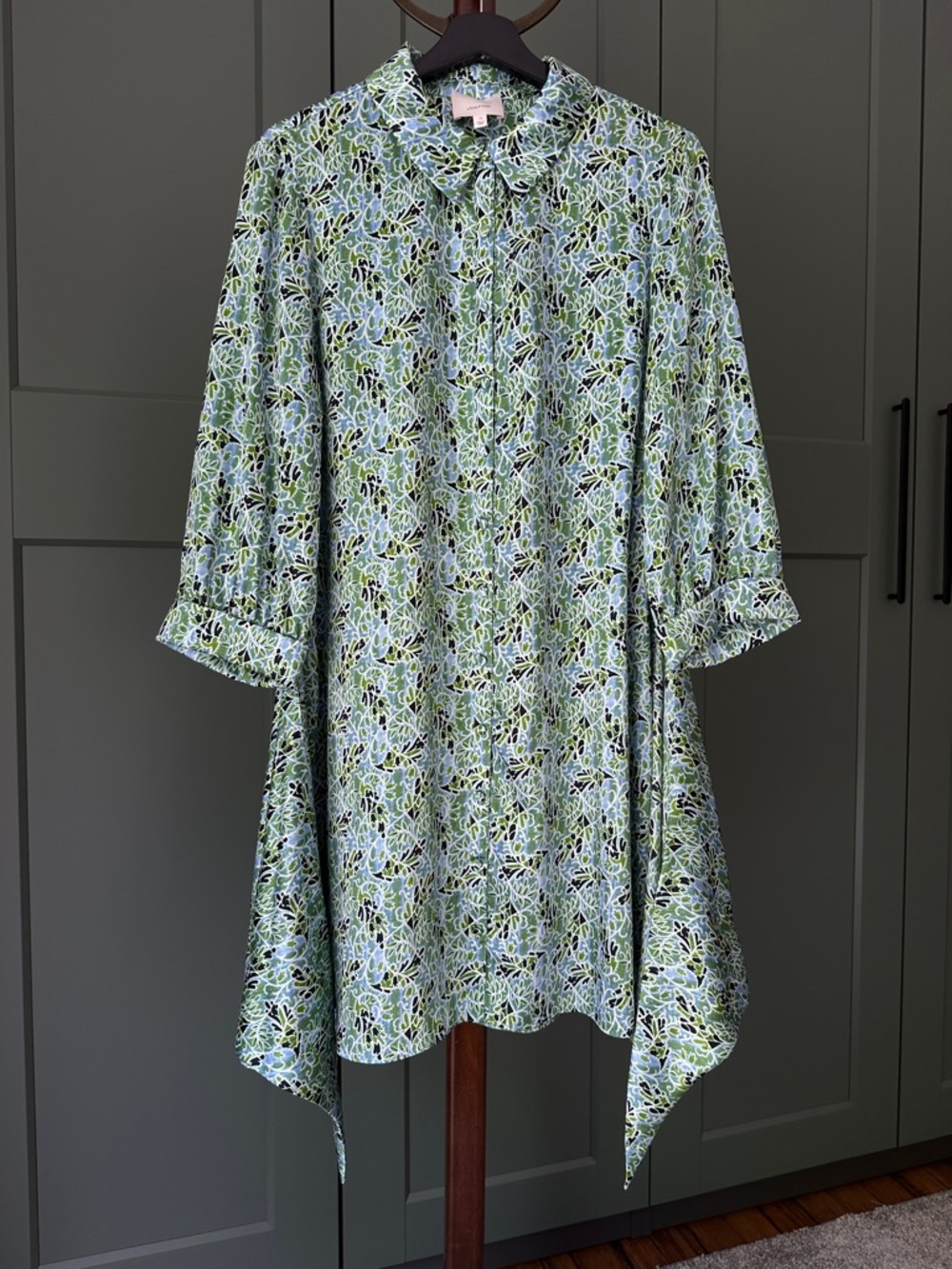cinq a sept Green and Blue Floral Long Sleeve Dress